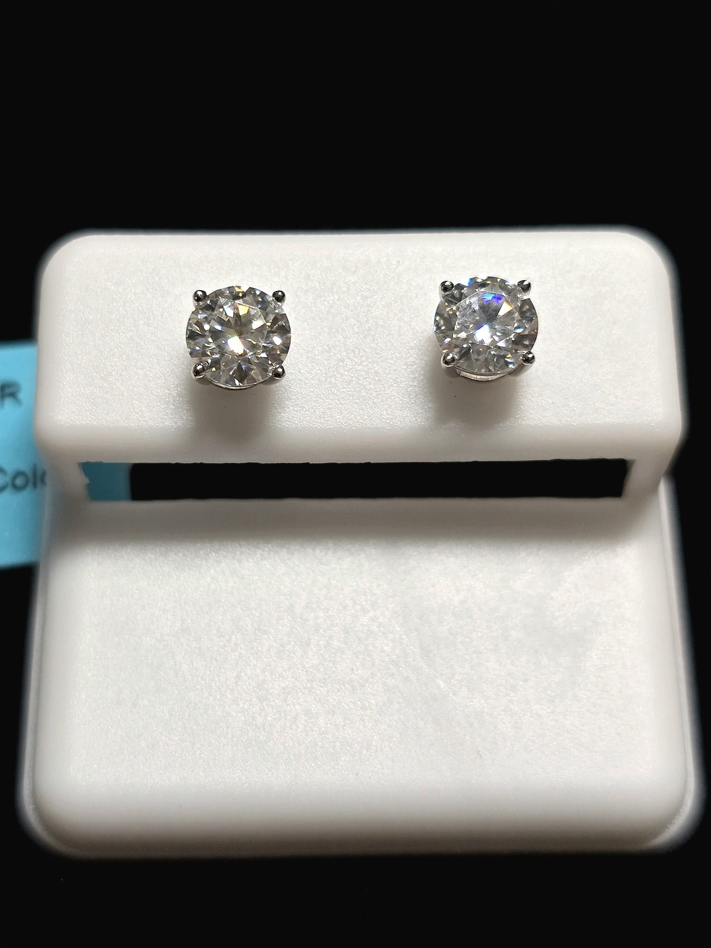 925 Sterling Silver 1.60ctw Moissanite Stud Earrings 6mm Round